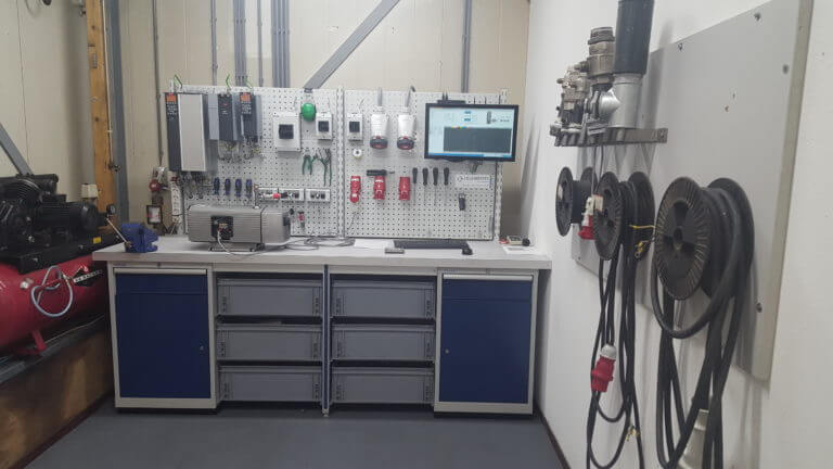 Famepla werkplaatsinrichting